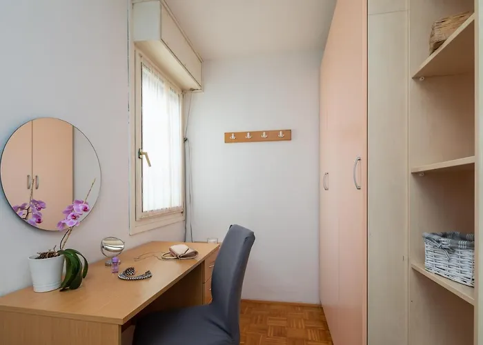 Lucy In Appartement Split